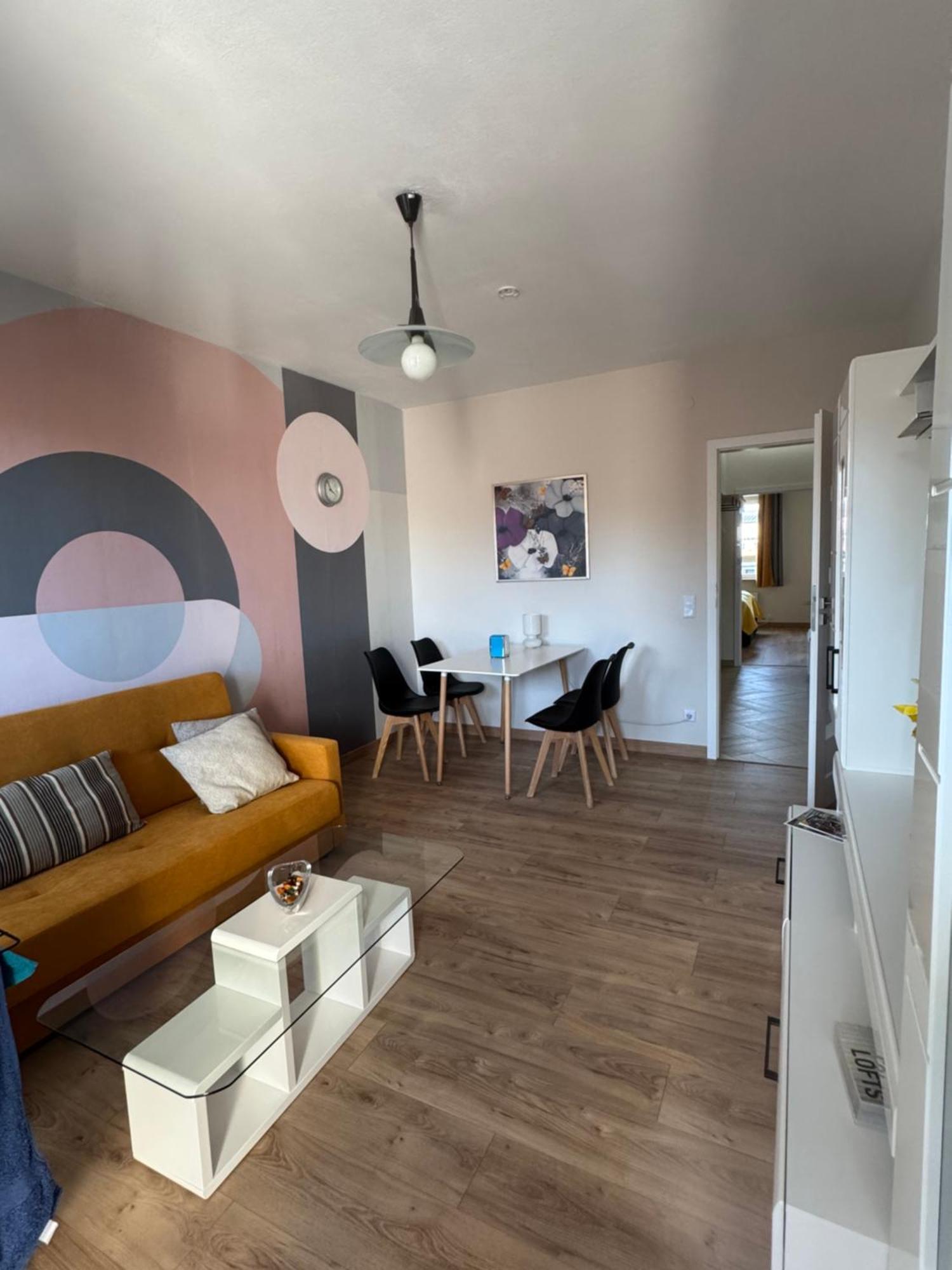 Apartment 55 I Cental Hof I Wifi I Tv 외부 사진